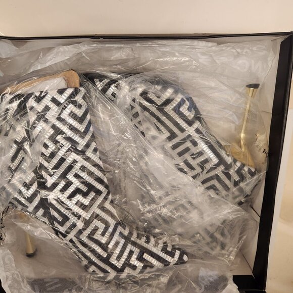 INC Womens Rakima 3 Black Embellished Pointed Toe Dressy Booties Shoes New - Picture 10 of 12